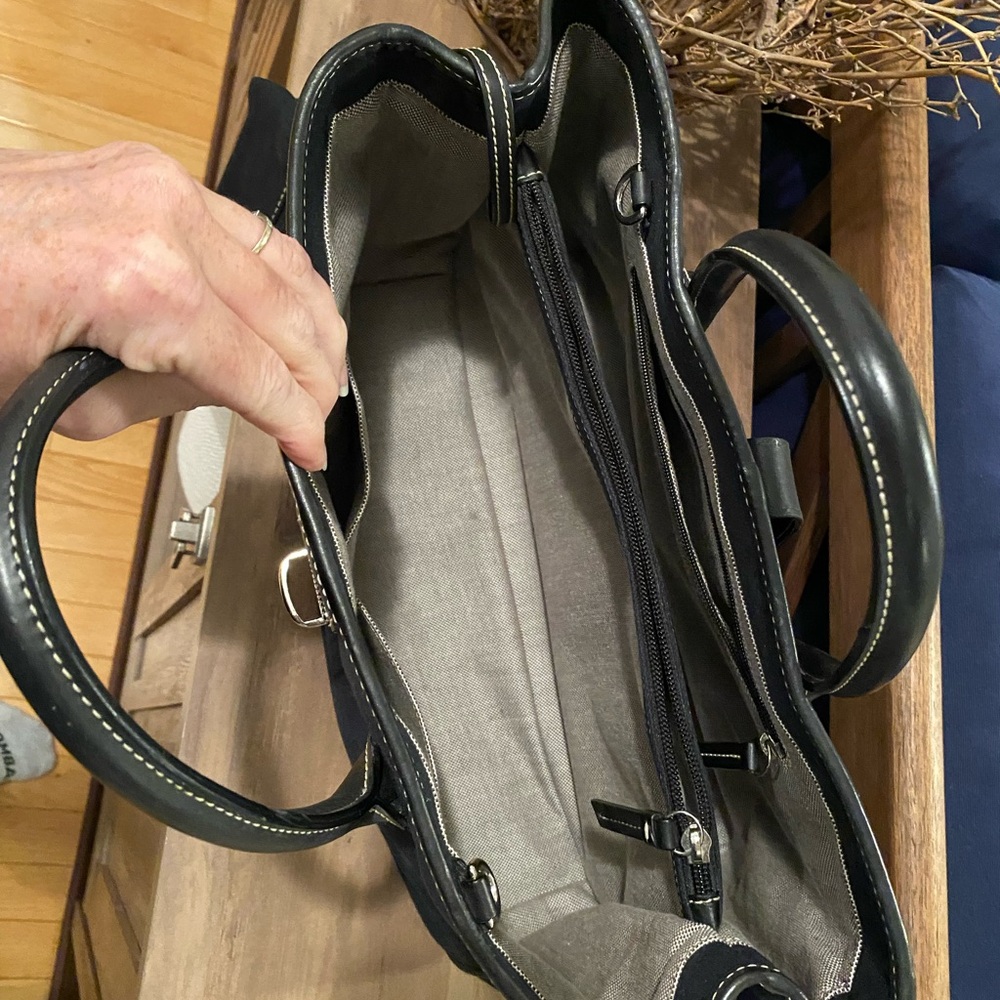 Dooney & Bourke Black Tote with Silver Hardware - Picture 9 of 14